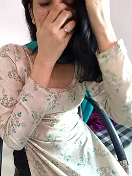 zoya_baby_ webcam