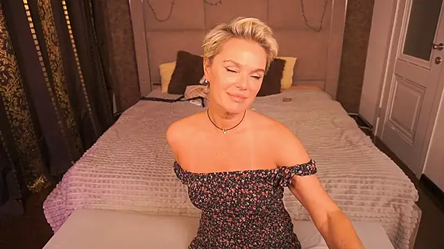 PleasureWeCouple webcam
