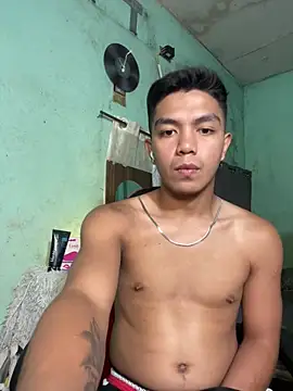 Hunky_paul webcam