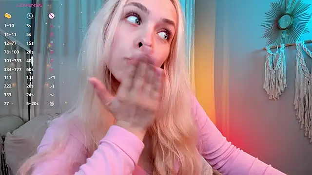 ShinyBarbie webcam