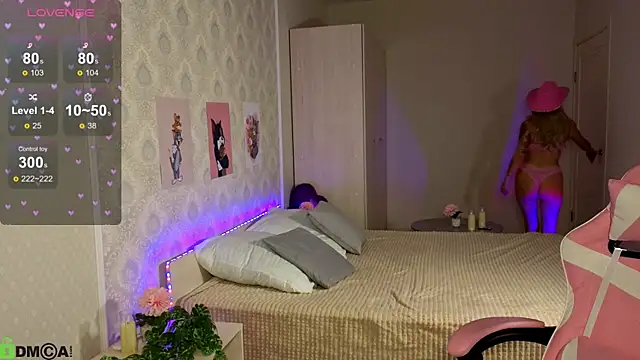 Emily_Bloom_119 webcam