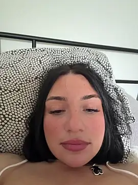 LucyHotty_ webcam