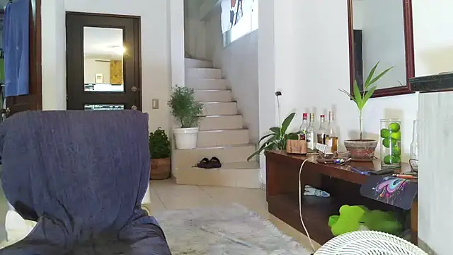 Manbigcocklatin live cam