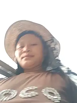 yoyo-mi live cam