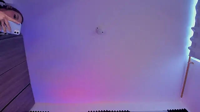 ALICEPOIXXXON webcam