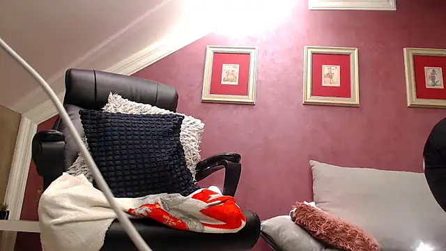 Wetandnaughtyxx webcam