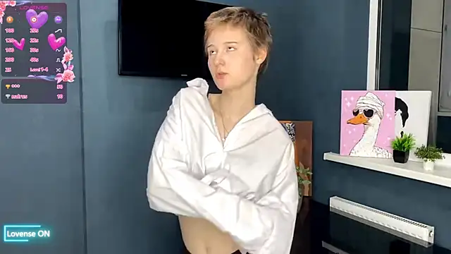 Mary_Smitt two performer webcam show
