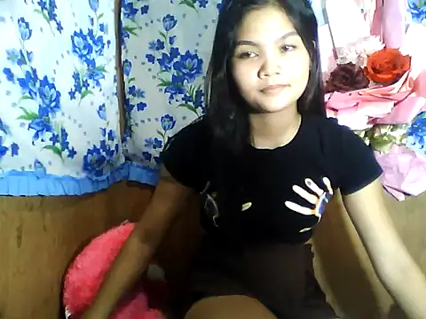 PinaySkinnyJust18 webcam