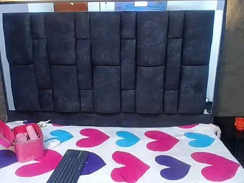 silvanacutefon legs and heels cam