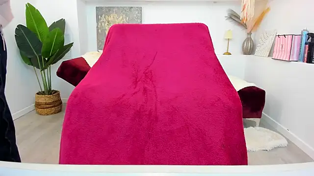 Aryanna18 webcam