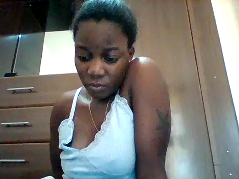 zainaxxxxx webcam