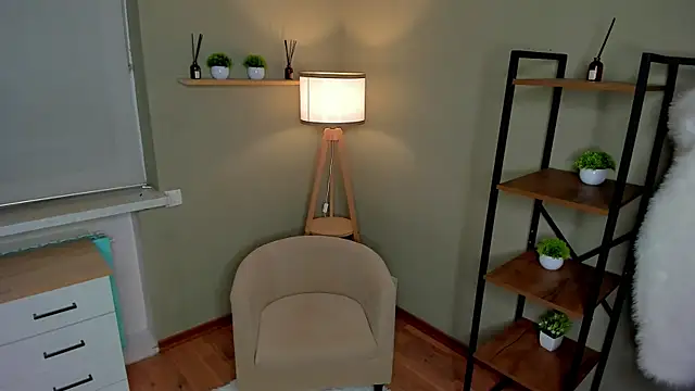 PlushyMood webcam