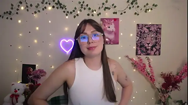 Amanda_Bright tits and cum goal cam