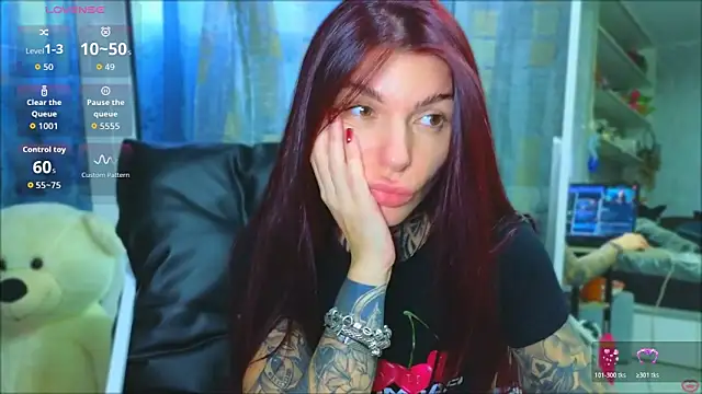 tattooedBabyy webcam