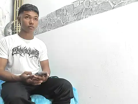 lonjitas_twink_hot webcam