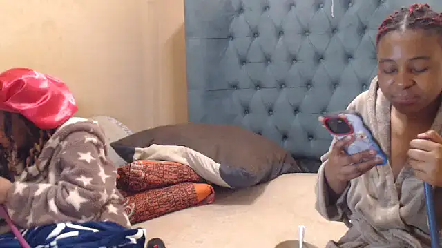 EbonyEssence webcam