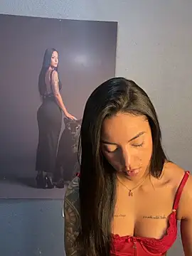 Elamesmamorena webcam
