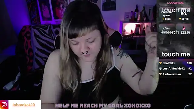 Bdsm_and_fries webcam