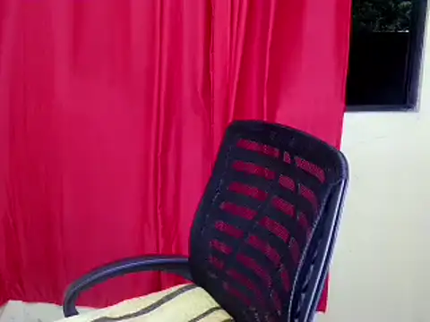 lovelyxmorena webcam