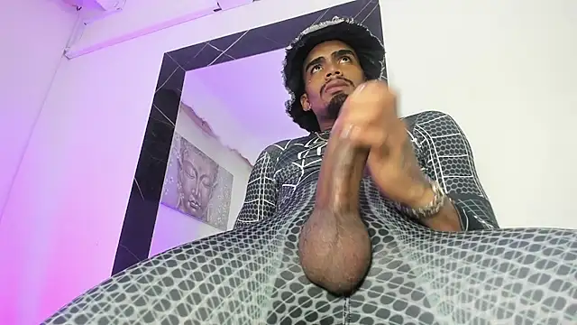 Rpoolrboy live cam