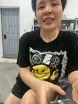Ivy_Trix2 webcam