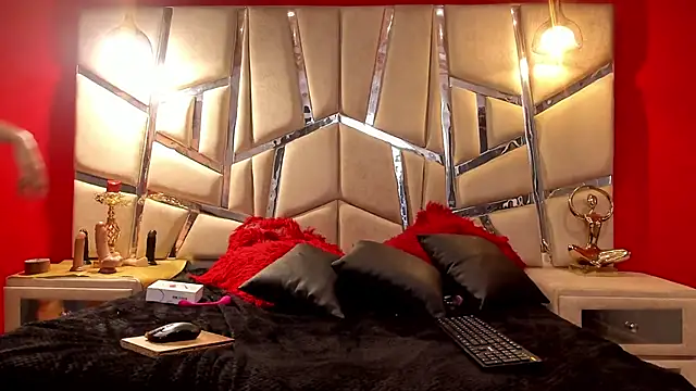 JuliaSinclair webcam