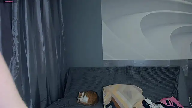TarynPalek webcam