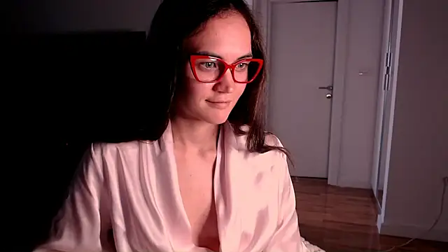 EvelynGG webcam