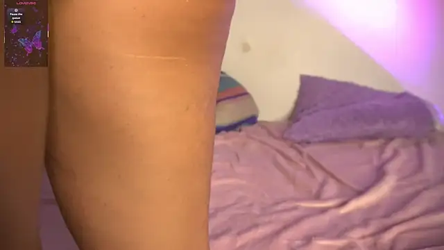pocahotass_11 webcam