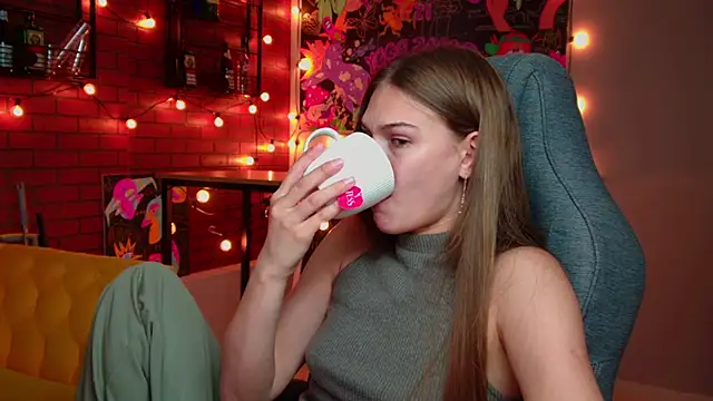 Sweet_Emilya webcam