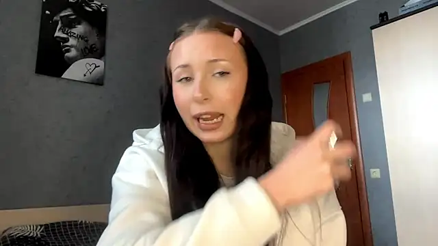 BrigettePribish cameltoe webcam show