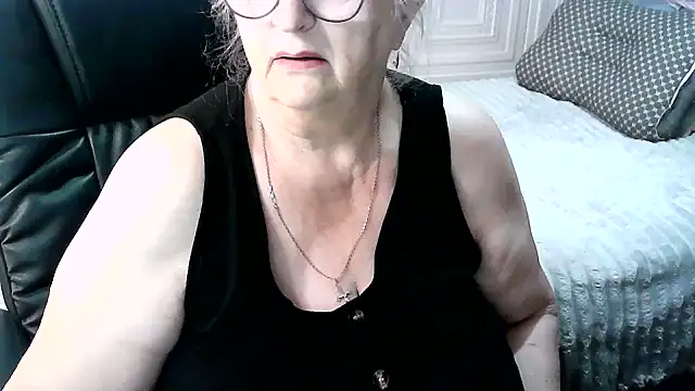 LolkaAlyss webcam