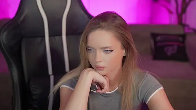 Cassy-Celestial_ webcam