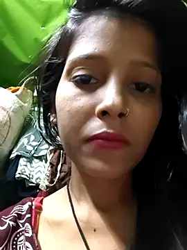 Gud_girl_Nilu webcam