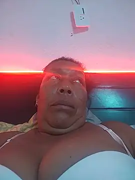 Ruby-Hot-Milf webcam