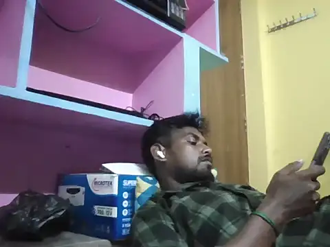 Tamilgud23 webcam