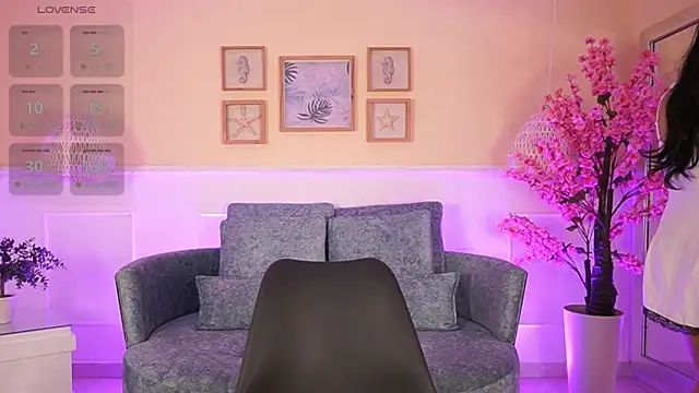VioletJoness_ webcam