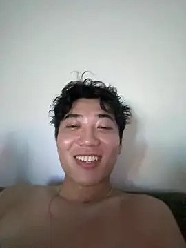 YourBadboy718 webcam
