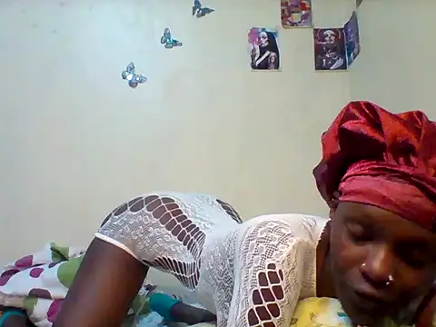 Sexypie24 webcam