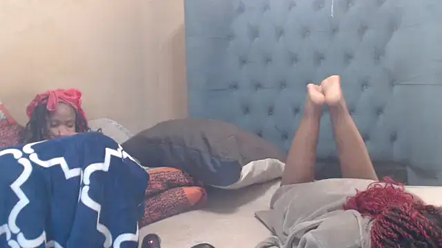 EbonyEssence small boobs private chat