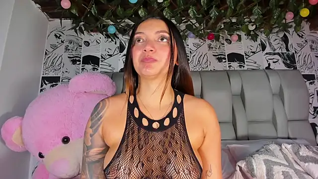 LucyRosse webcam