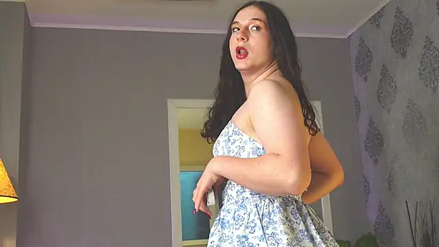 PeachyPixiee webcam