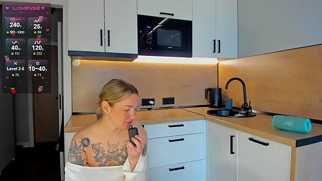 fedoseya_love_u - Fedoseya_Love_u's free webcam - UK Sex Cams