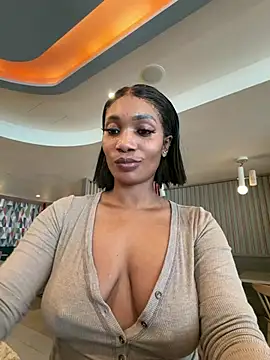 ___Nessa live cam