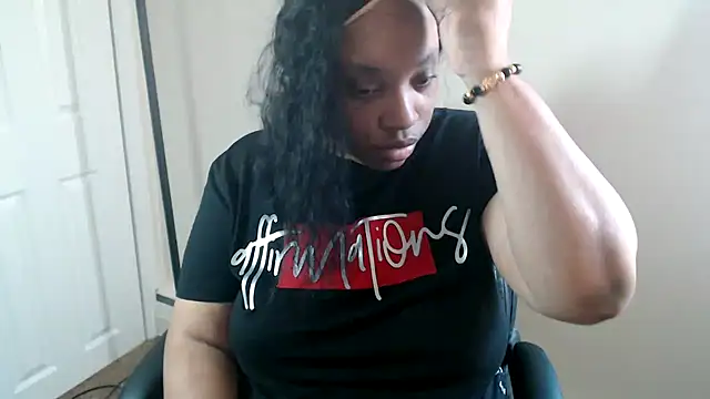 Sexymona1218 webcam