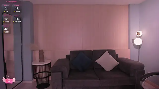 ArianaDumont webcam