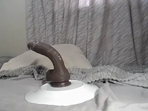 KinkyJXxX webcam