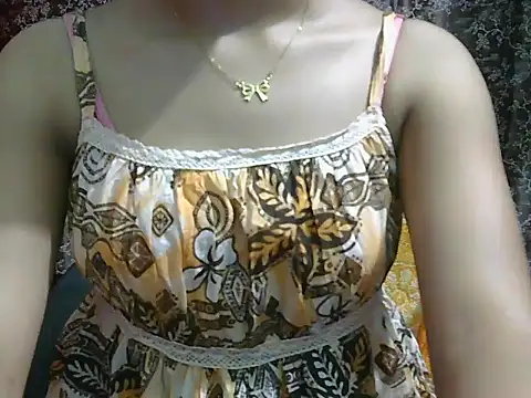 Adorable_Ayesha webcam