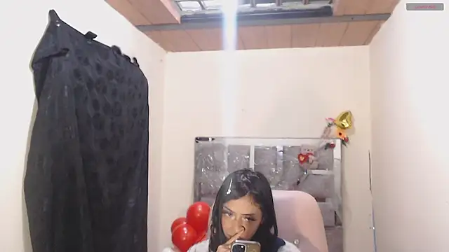 toxxxic_cams webcam