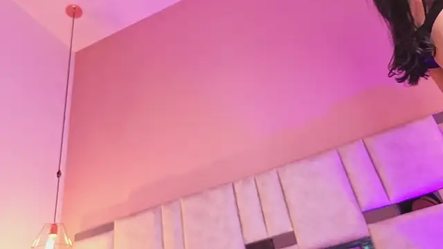 kylie_river webcam